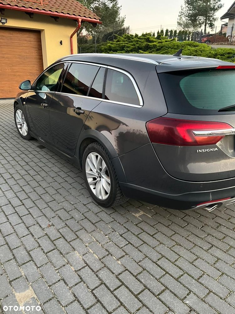 Opel Insignia 2.0 Bi Turbo CDTI 4x4 - 5