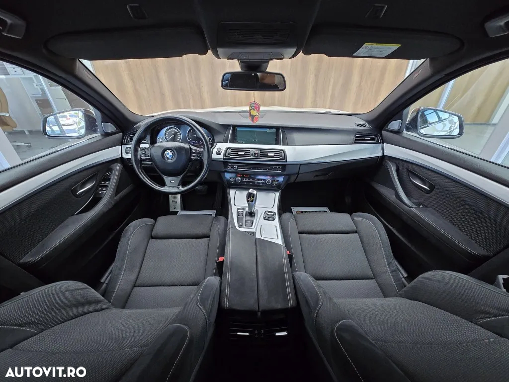 BMW Seria 5 525d Sport-Aut. - 8