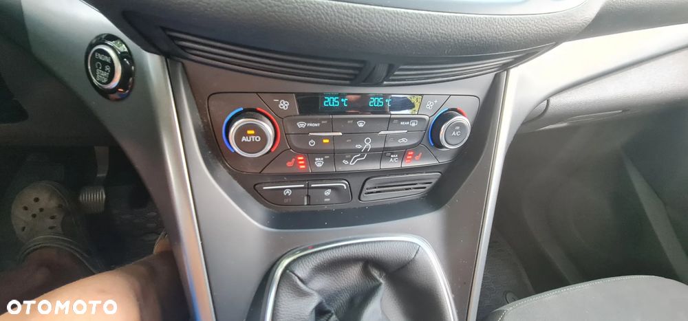 Ford Kuga 1.5 EcoBoost FWD Edition ASS MMT6 - 12