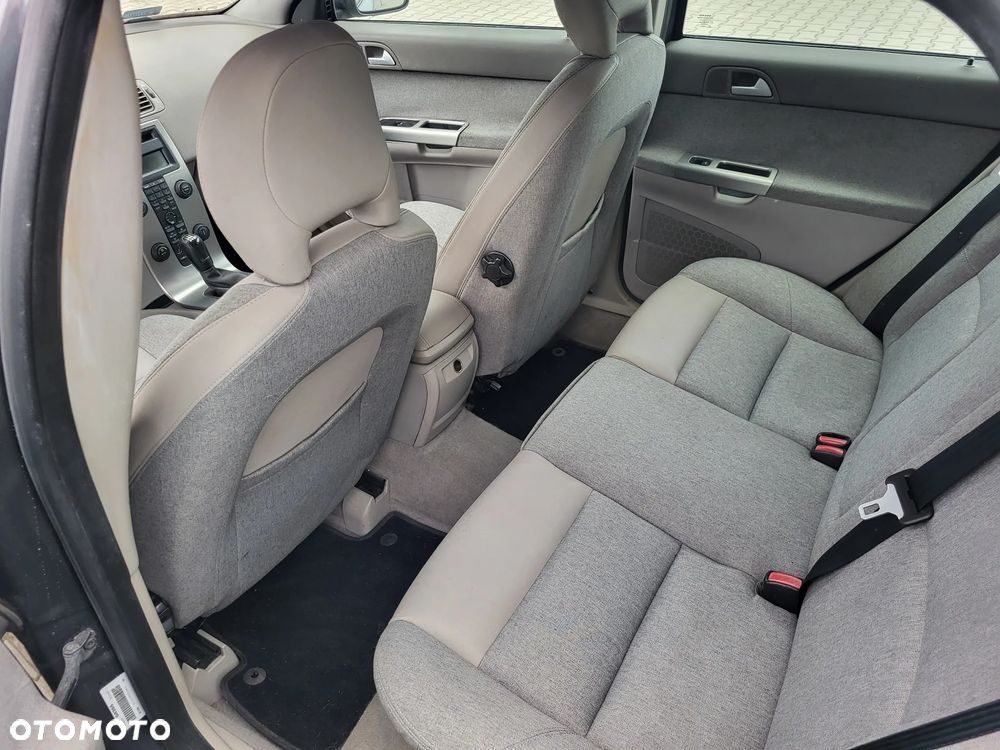 Volvo V50 1.6D - 9