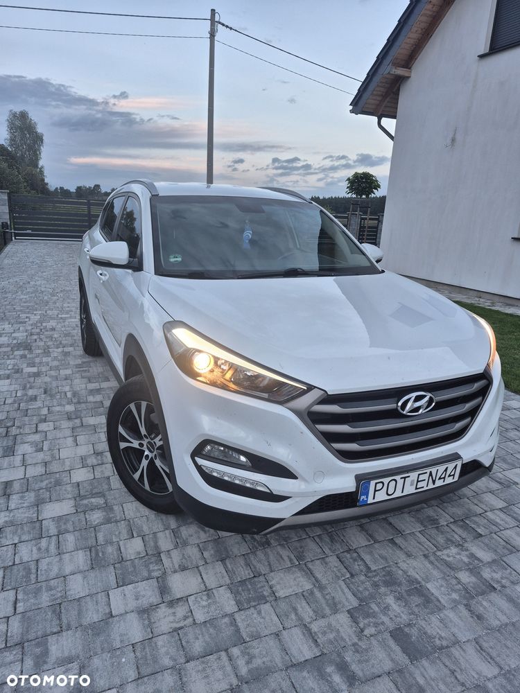Hyundai Tucson - 1