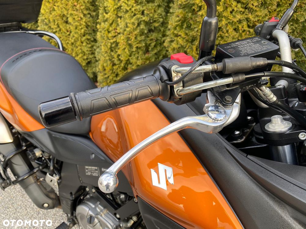 Suzuki V-STROM - 11