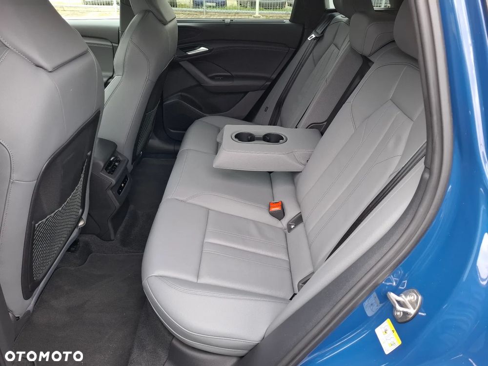 Audi Q6 e-tron Quattro - 11