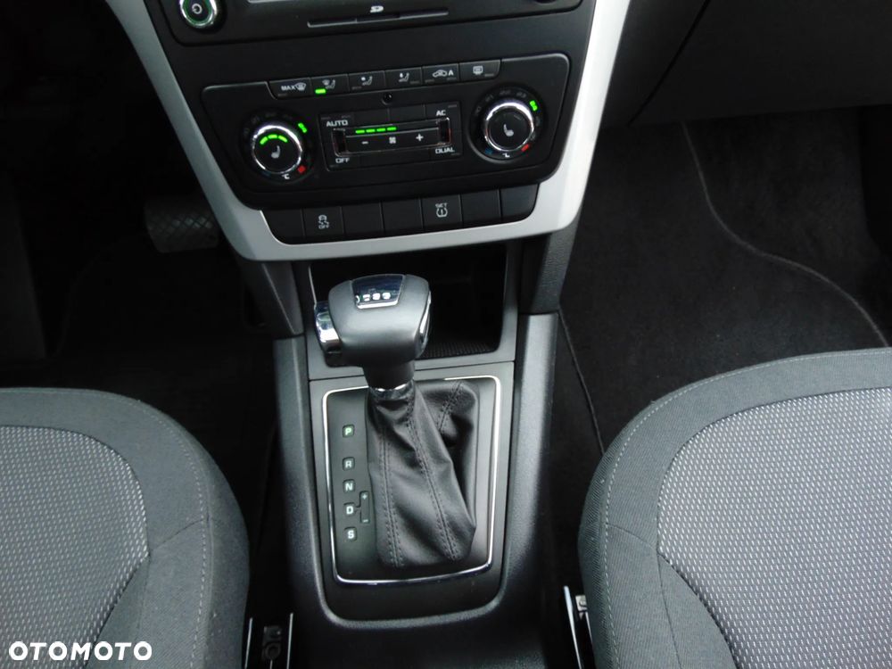 Skoda Yeti 1.2 TSI 4x2 Elegance DSG - 19