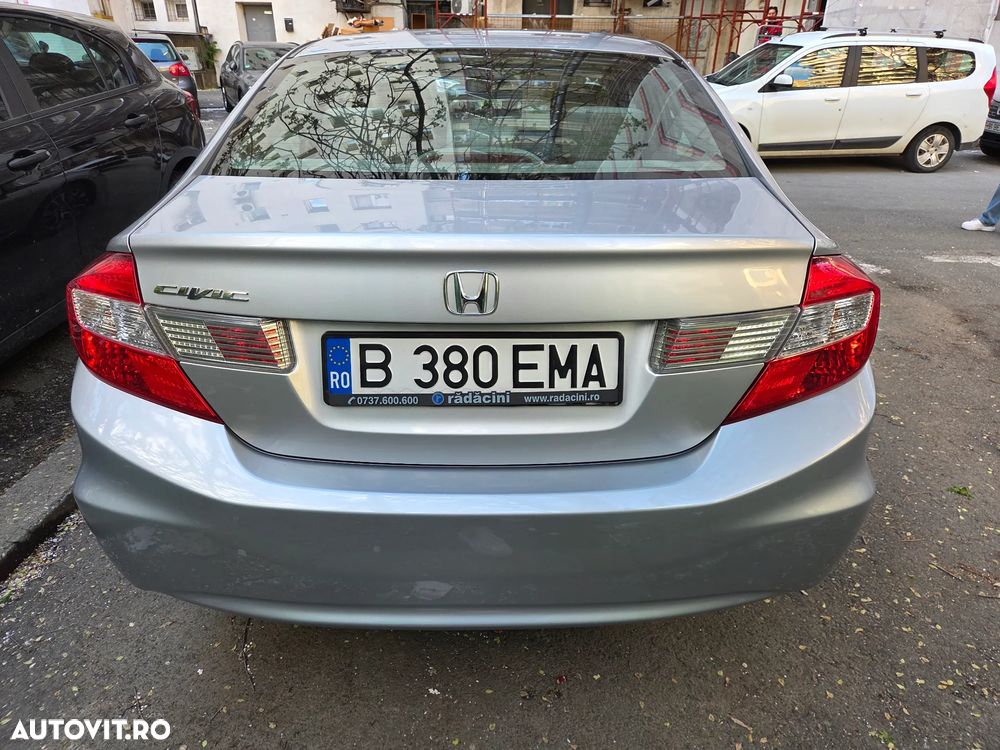 Honda Civic 1.8 i-VTEC AT Lifestyle - 5