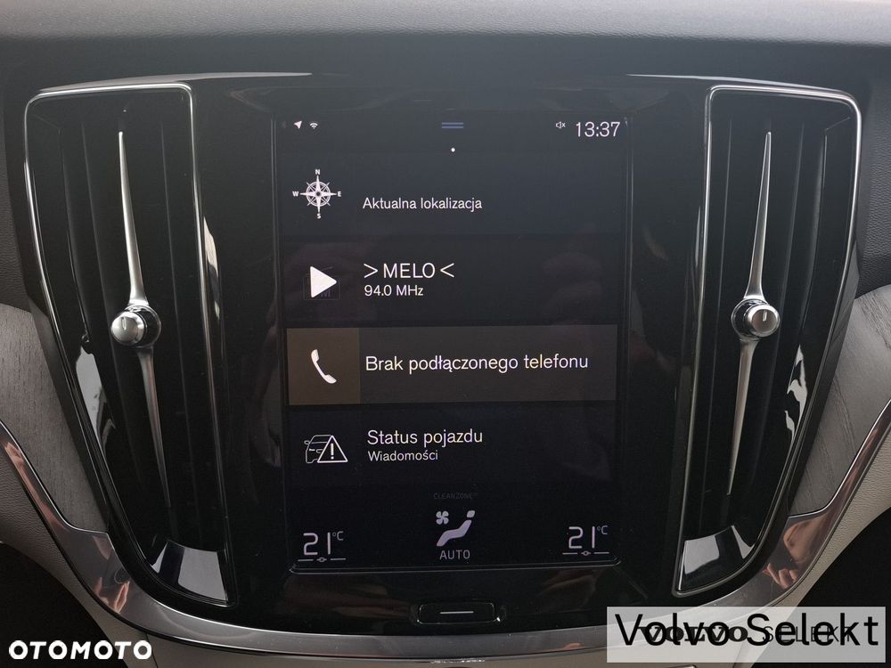 Volvo V60 Cross Country - 21