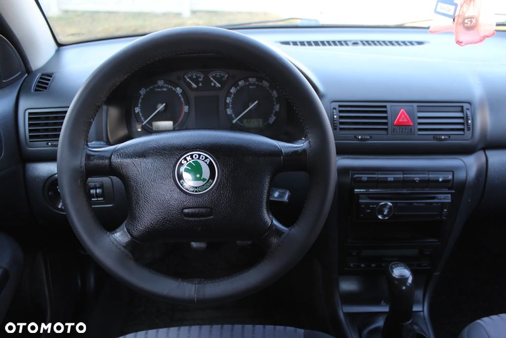 Skoda Octavia 1.9 TDI Ambiente - 11