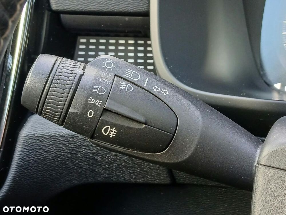 Volvo XC 40 T5 AWD R-Design - 31