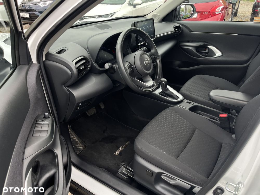 Toyota Yaris Cross Hybrid 1.5 Comfort - 15