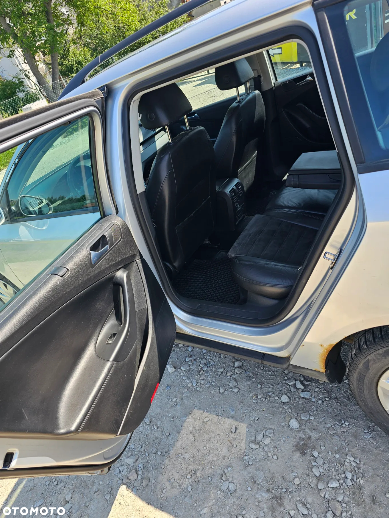 Volkswagen Passat - 14