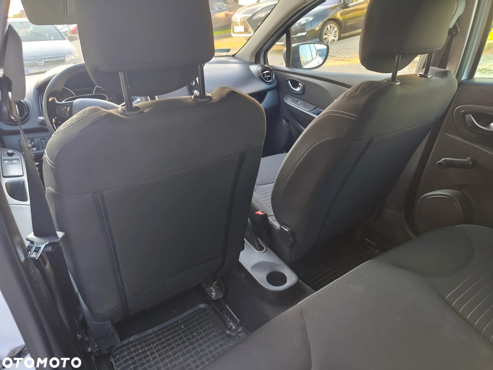 Renault Clio 1.5 dCi Alize - 25