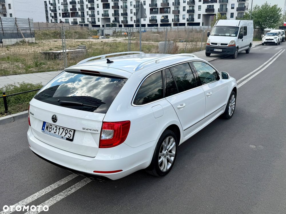 Skoda Superb 2.0 TSI L&K DSG - 6