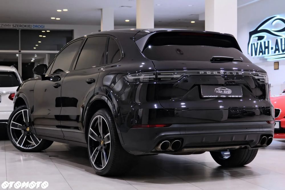Porsche Cayenne S - 7