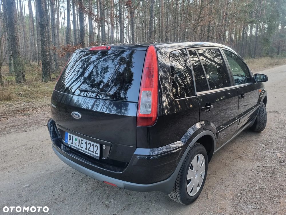 Ford Fusion 1.6 + - 38