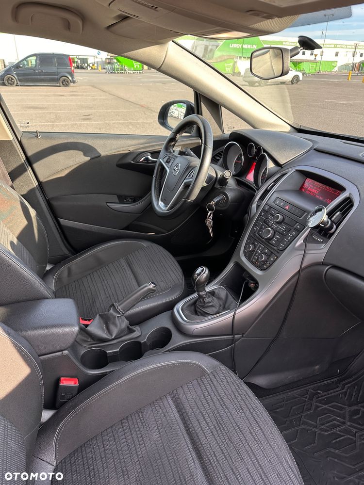 Opel Astra - 9
