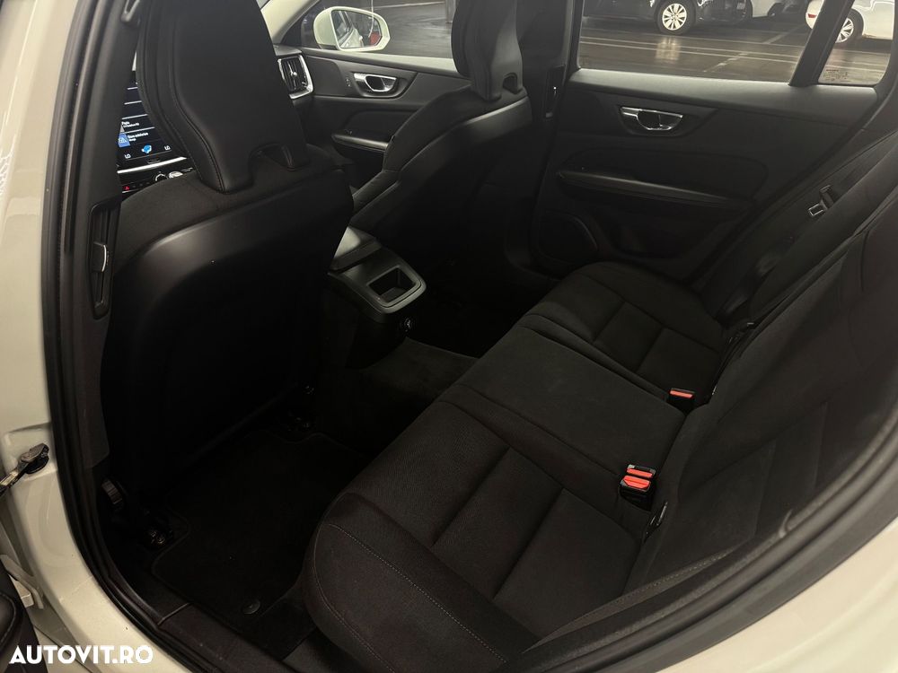 Volvo V60 D3 Base - 8