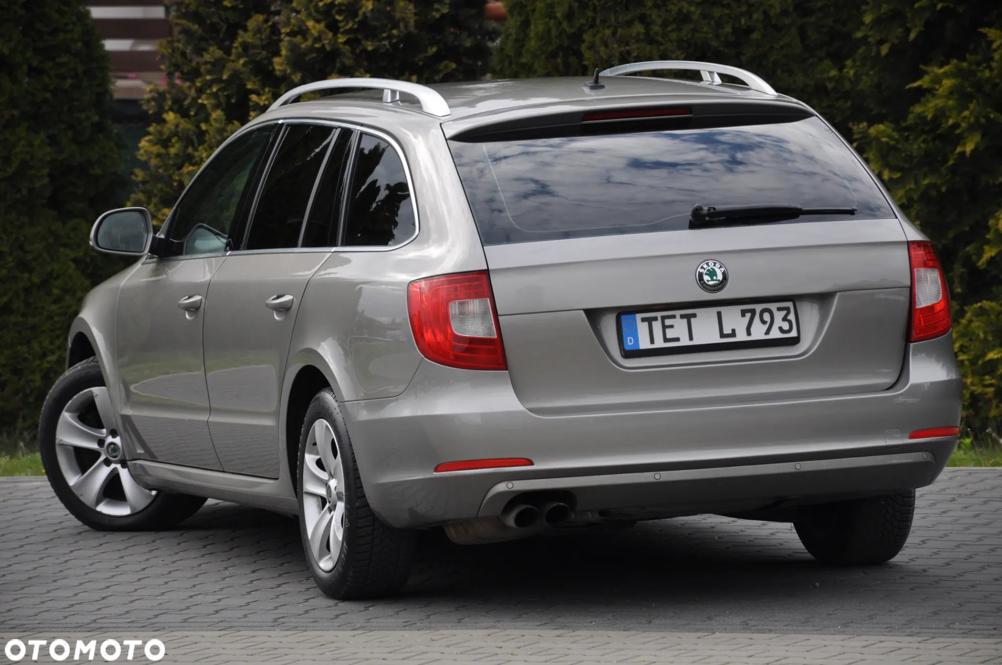 Skoda Superb 2.0 TDI Exclusive - 22