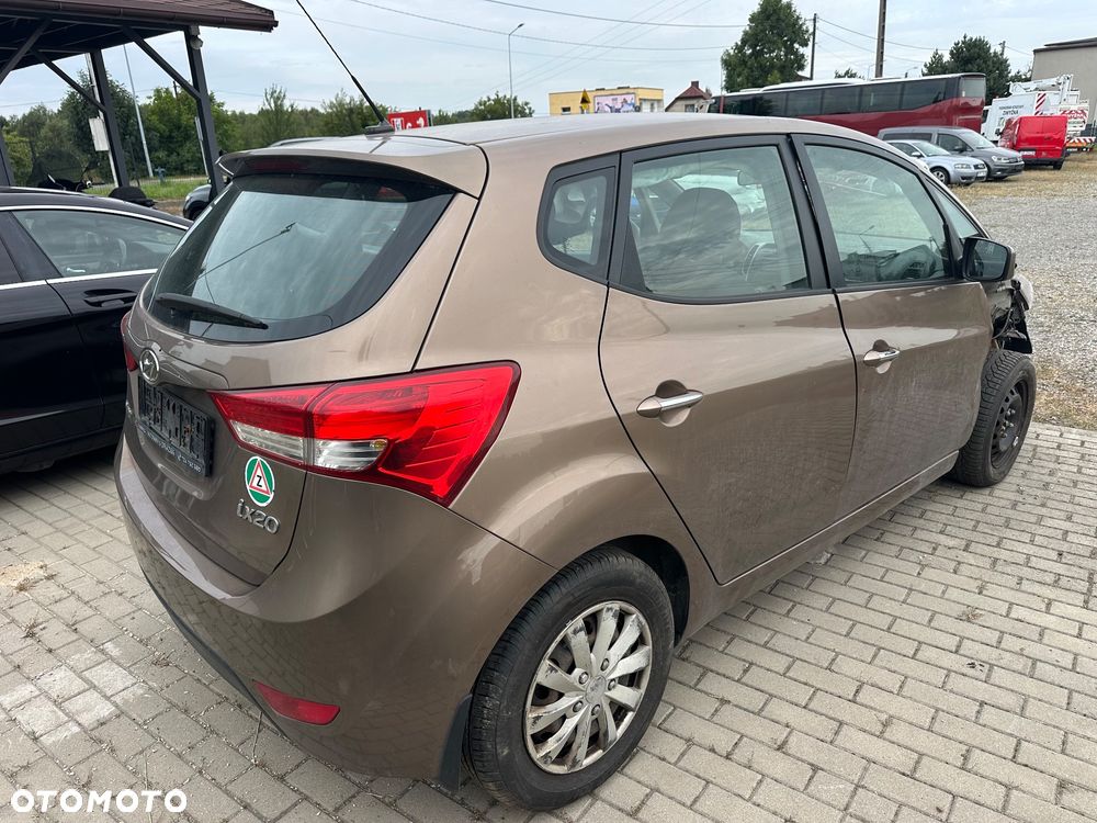 Hyundai ix20 1.6 Comfort - 3