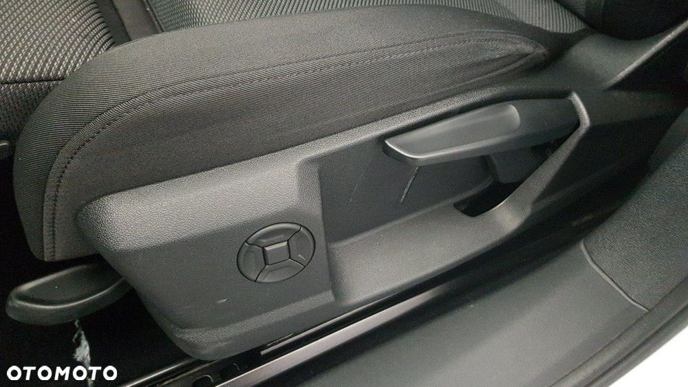 Audi Q4 e-tron - 28