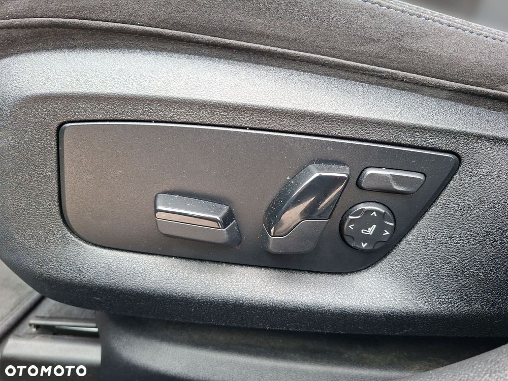 BMW Seria 5 520i mHEV M Sport sport - 22