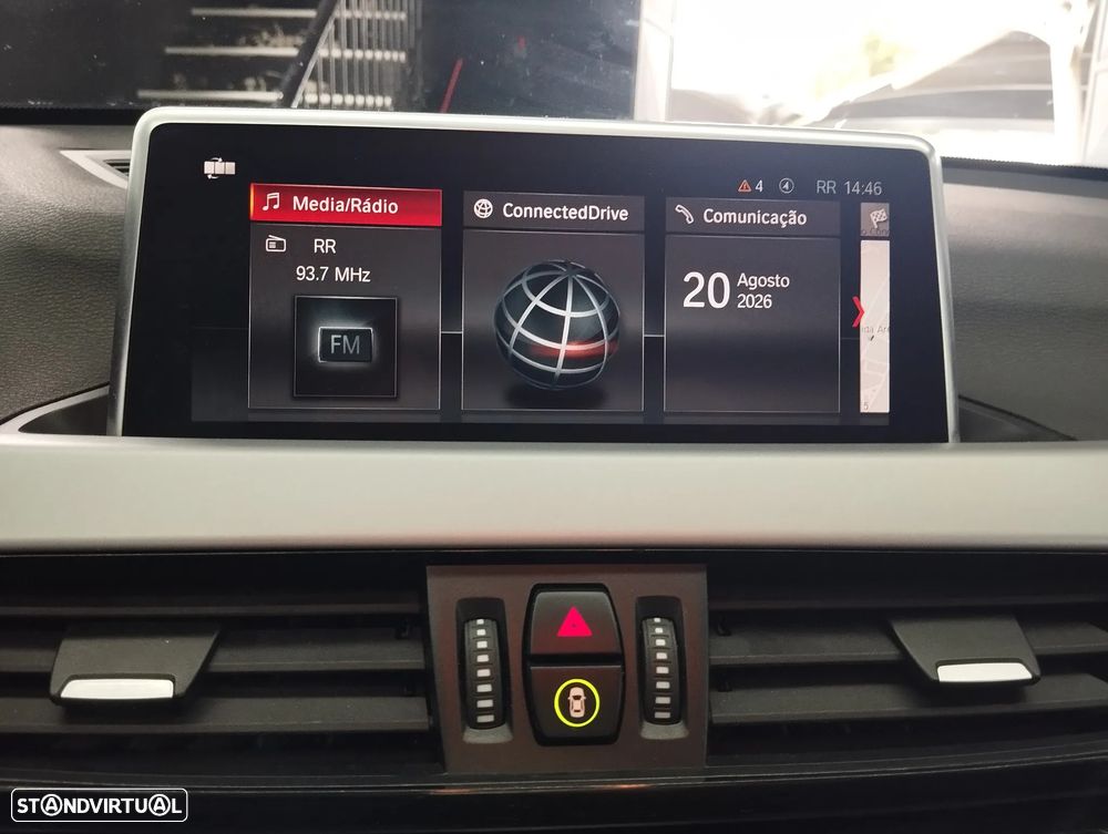 BMW X1 25 e xDrive Corporate Edition - 32