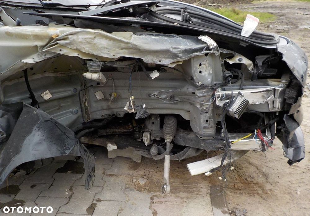 Tesla Model 3 - 16