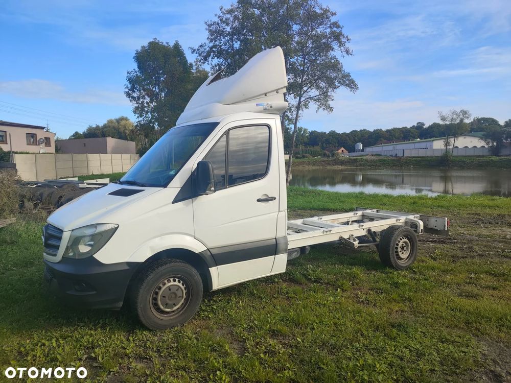 Mercedes-Benz Sprinter - 3