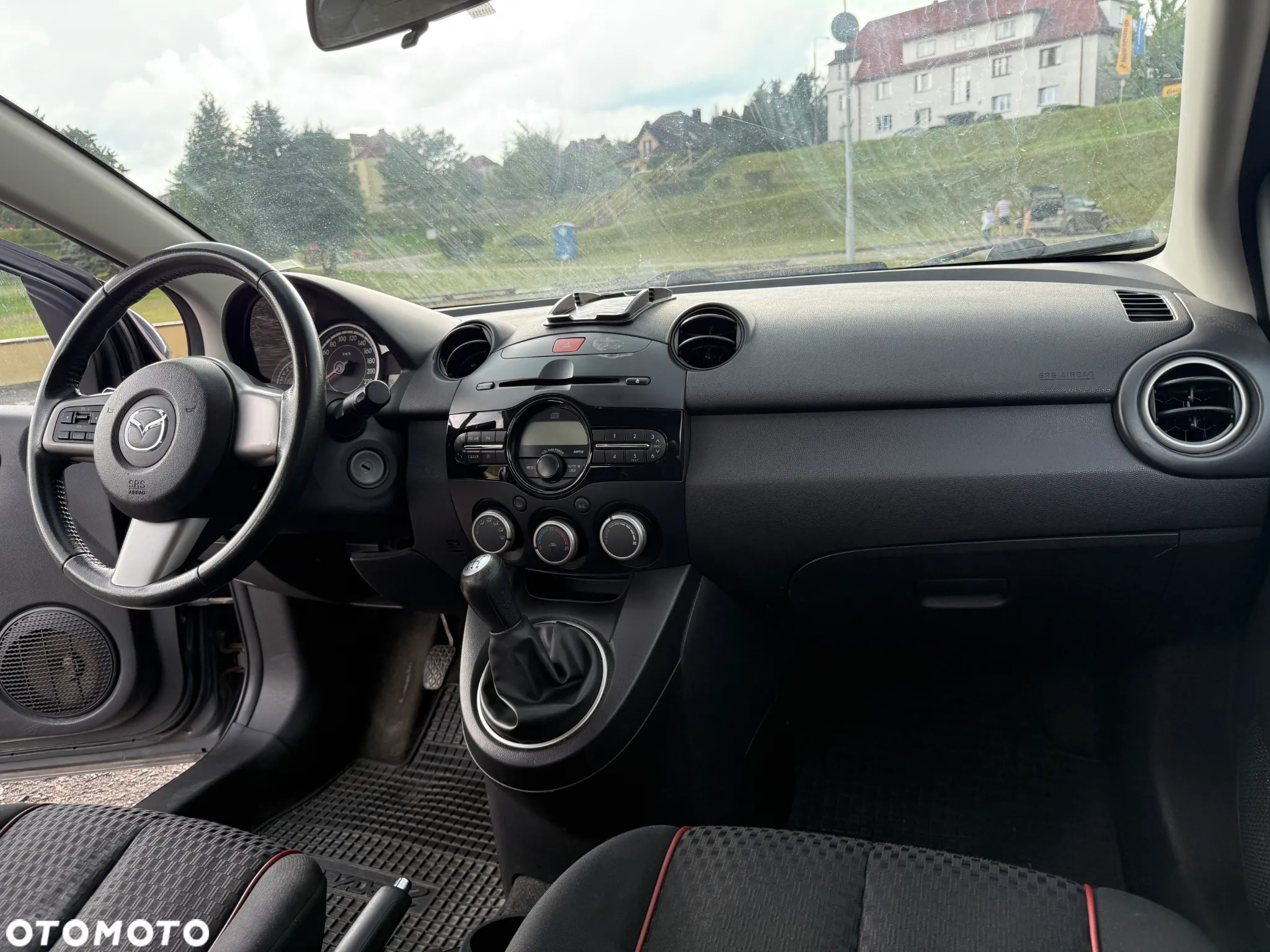 Mazda 2 - 28