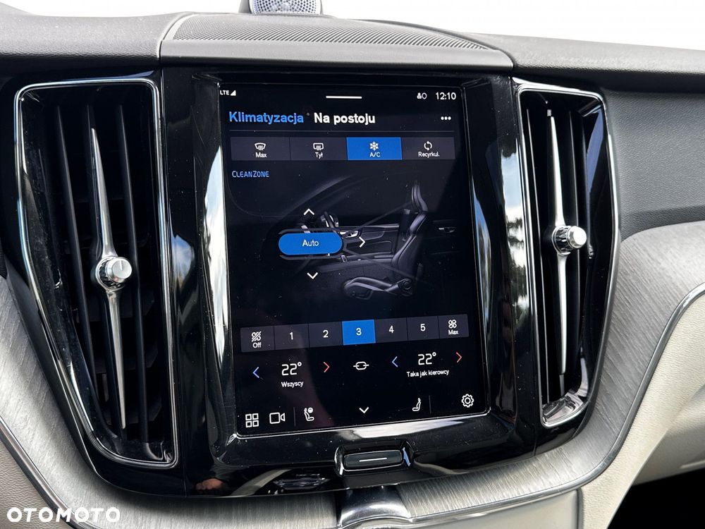 Volvo XC 60 - 31