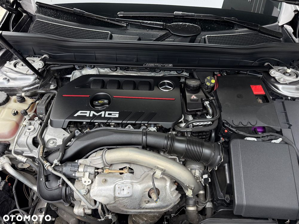 Mercedes-Benz GLB AMG 35 4-Matic - 25