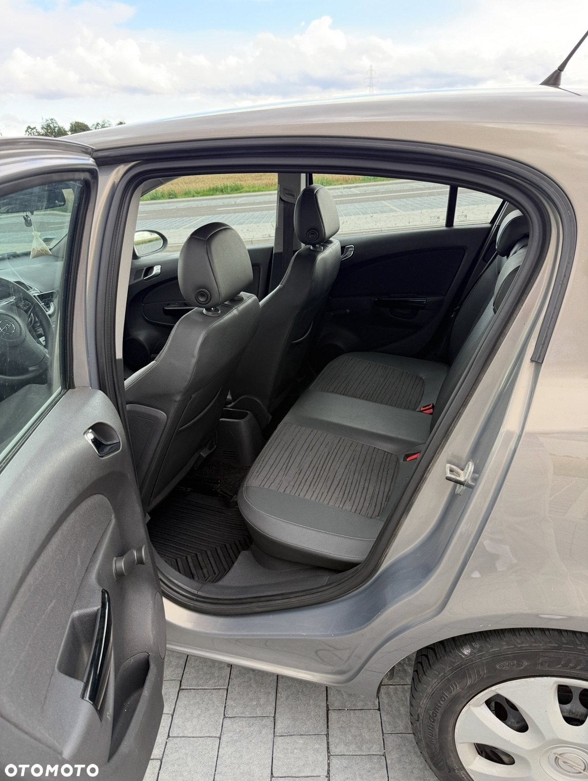 Opel Corsa 1.3 CDTI Cosmo - 8