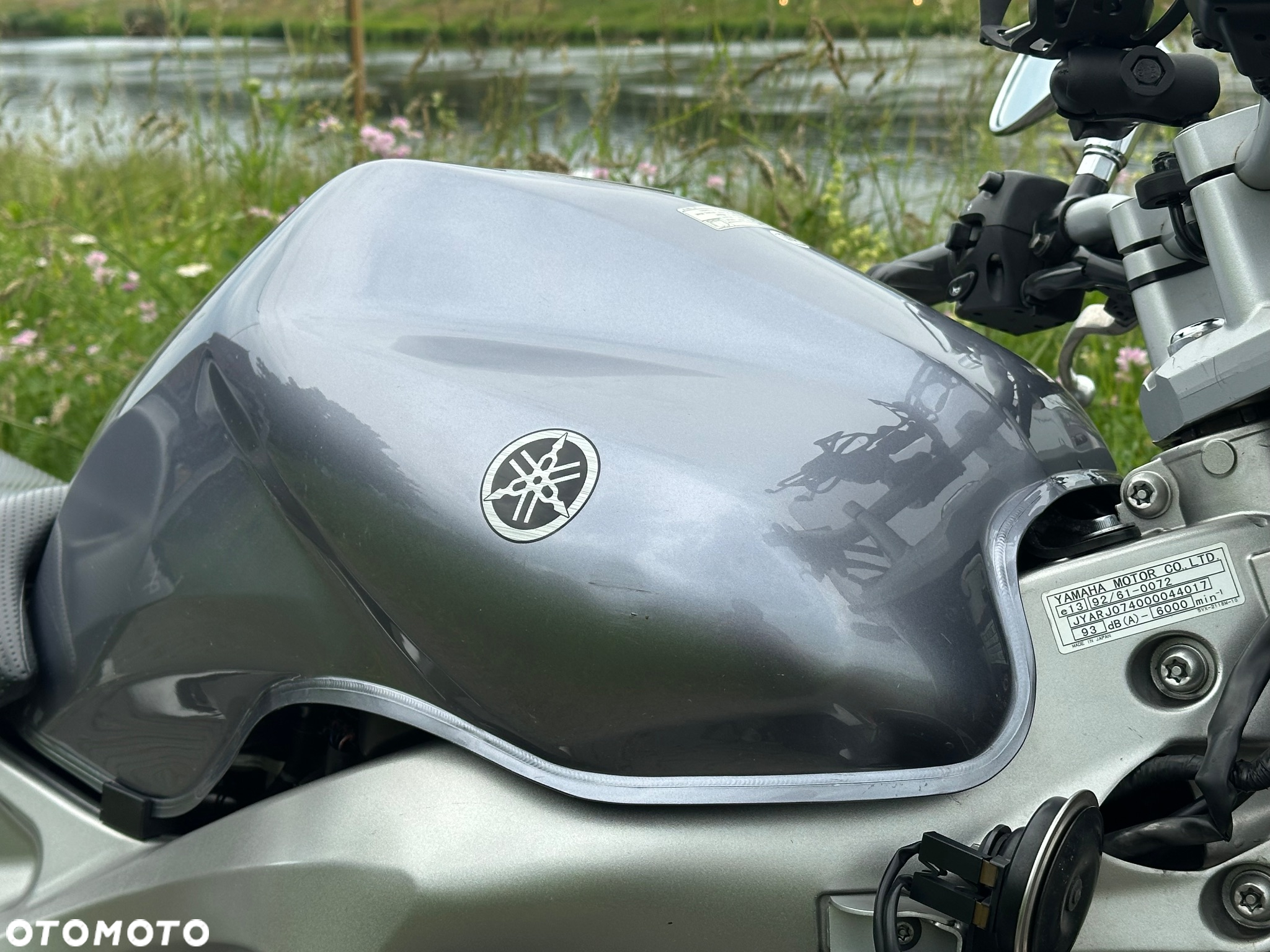 Yamaha FZ6 - 12