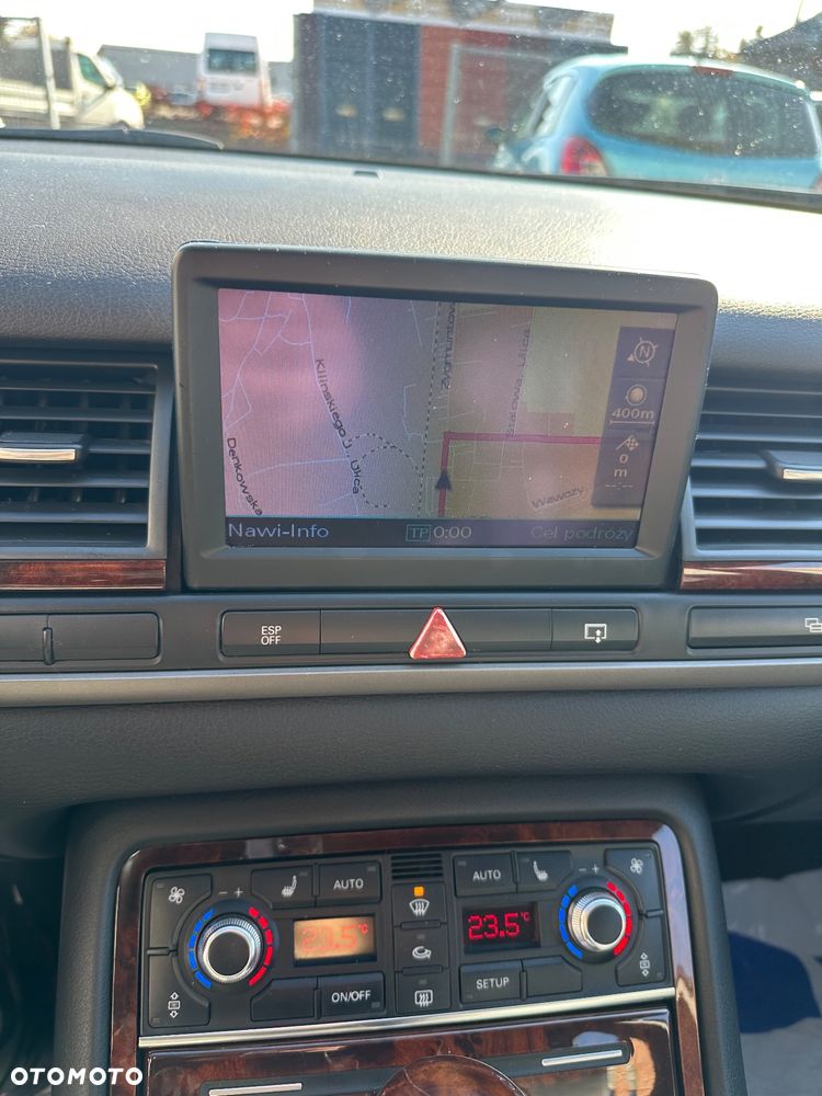 Audi A8 3.7 Quattro - 25