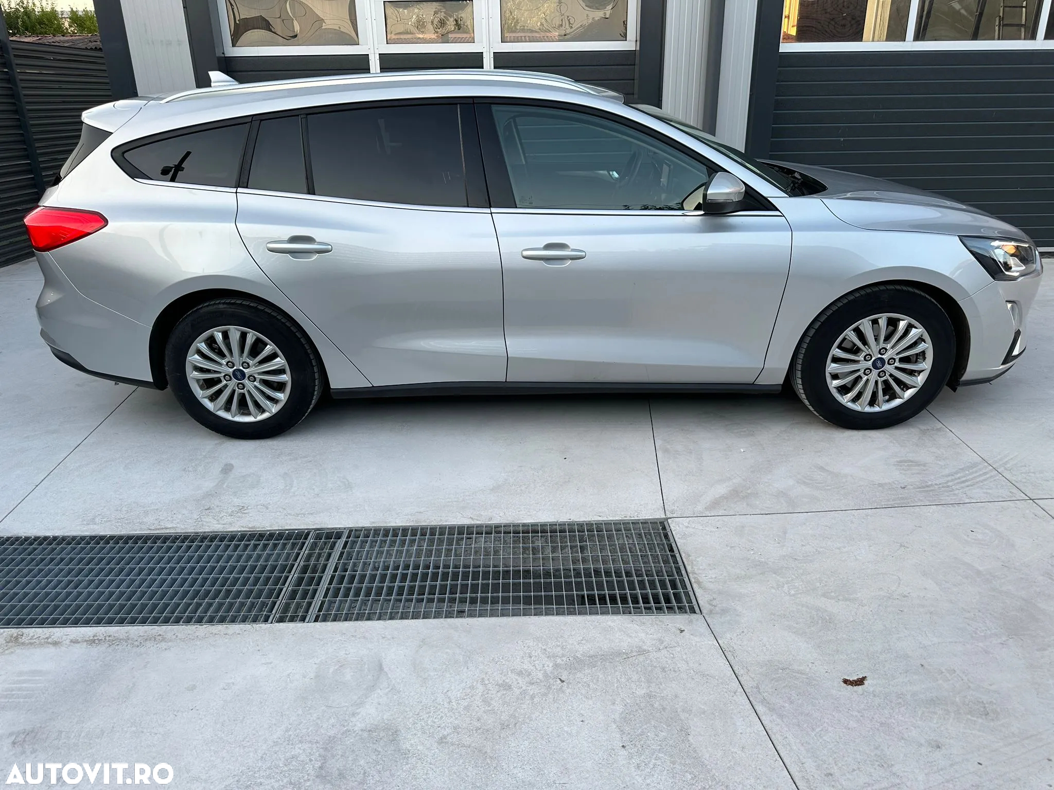 Ford Focus 1.5 EcoBlue Start-Stopp-System Aut. TITANIUM X - 8