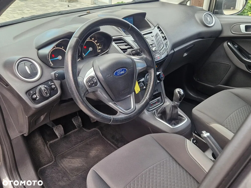 Ford Fiesta 1.5 TDCi Titanium - 15