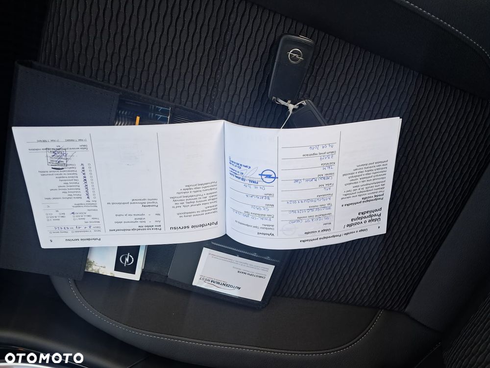 Opel Insignia - 21