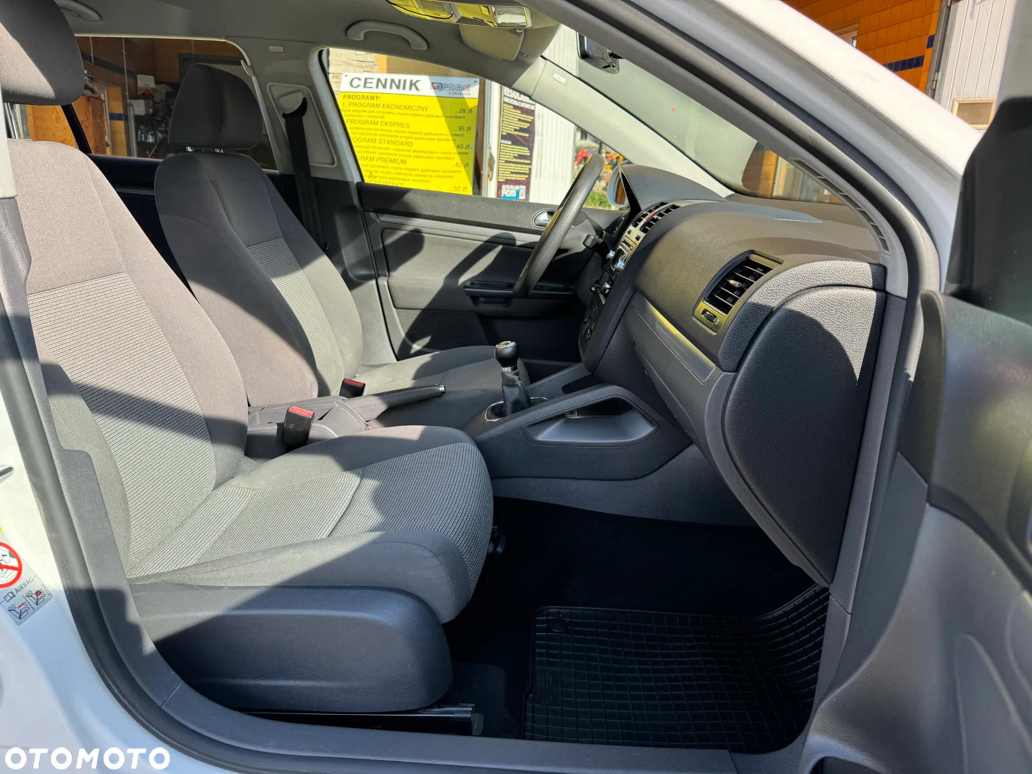 Volkswagen Golf V 1.9 TDI 4Mot Comfortline - 15