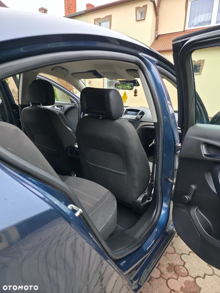 Opel Insignia 1.6 - 19