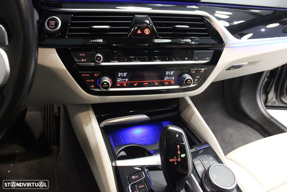 BMW 540 d xDrive Line Luxury Auto - 15