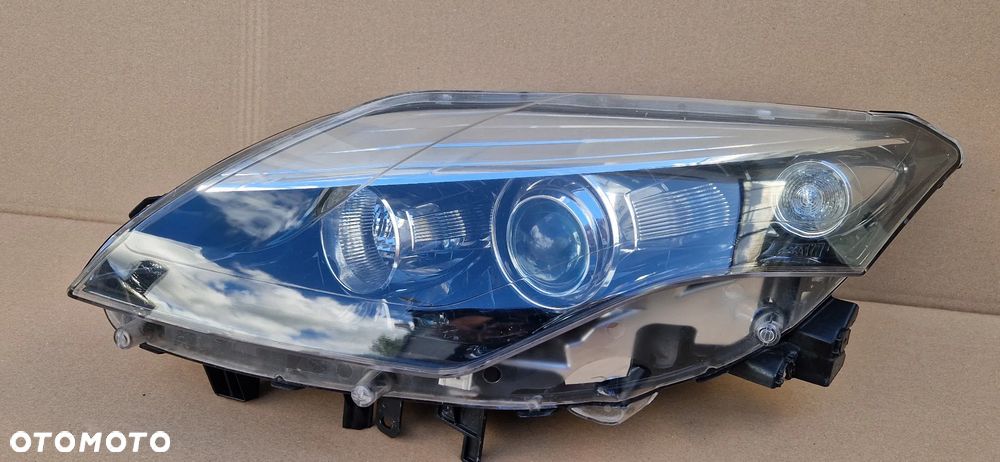 Renault Laguna III xenon lewa lampa LIFT 260601102R Europa - 1
