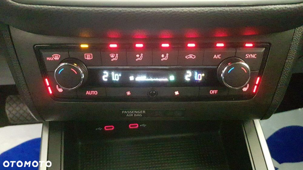 Seat Arona - 30