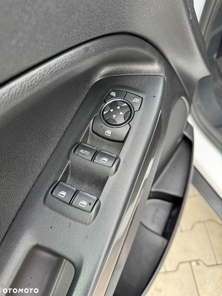 Ford EcoSport - 16