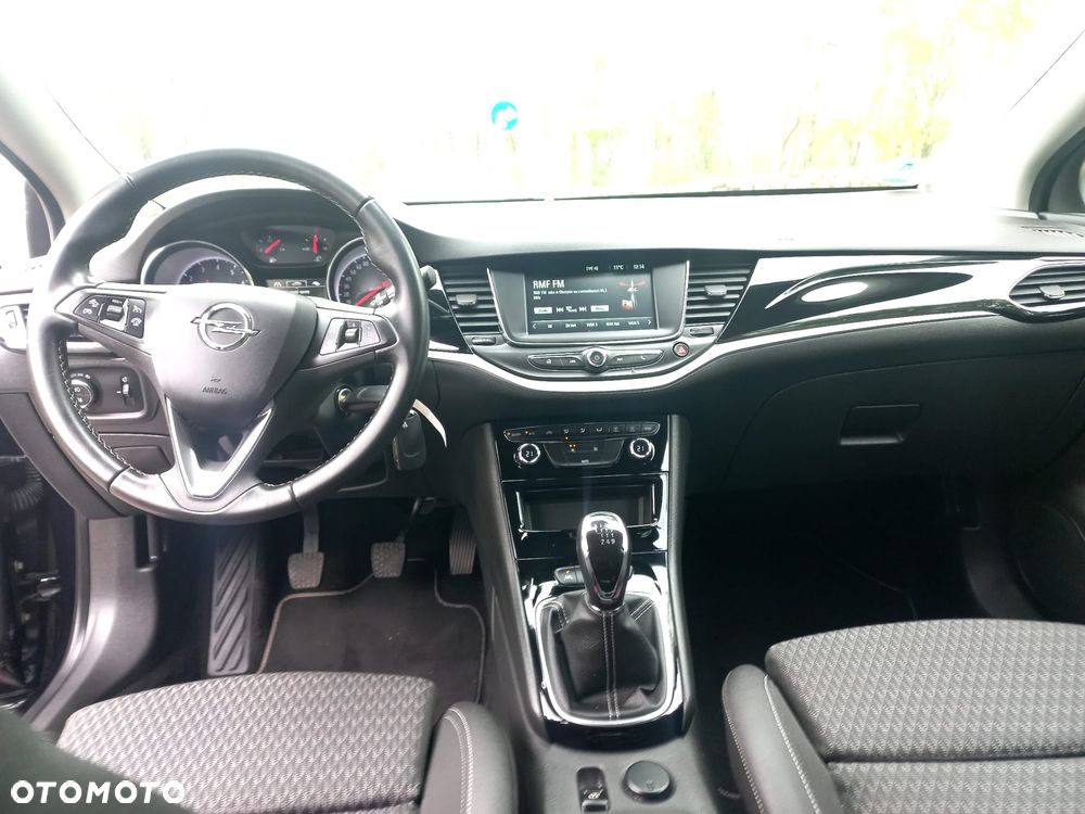 Opel Astra 1.4 Turbo Edition - 12