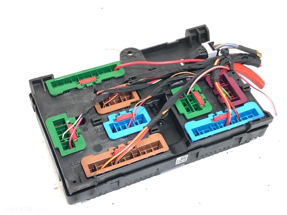 SKRZYNKA BEZPIECZNIKÓW  BMW 5 (G30, F90) 2016 - 2022 530 e Plug-in-Hybrid 135 kW [184 KM] Hybryda - 2