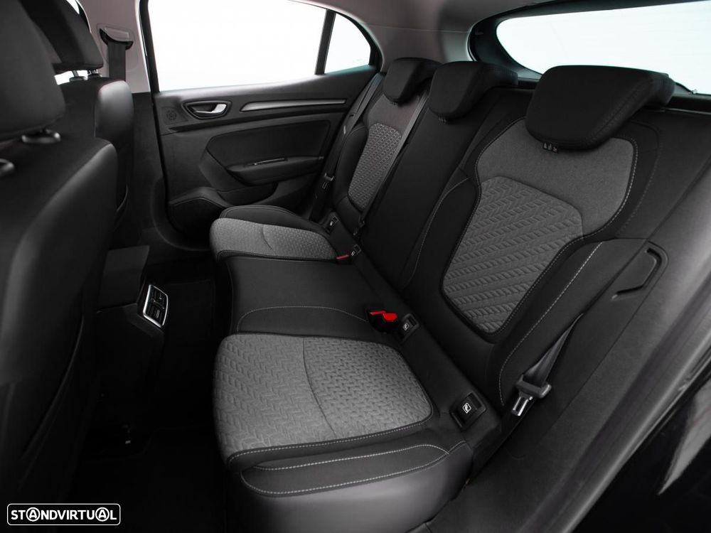 Renault Mégane 1.5 Blue dCi Limited - 10