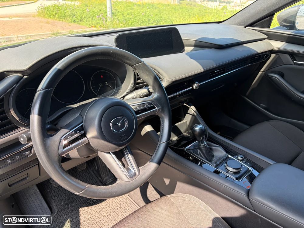 Mazda 3 Hatchback 2.0 Sky-G Evolve P.i-Actvsense J18 - 9