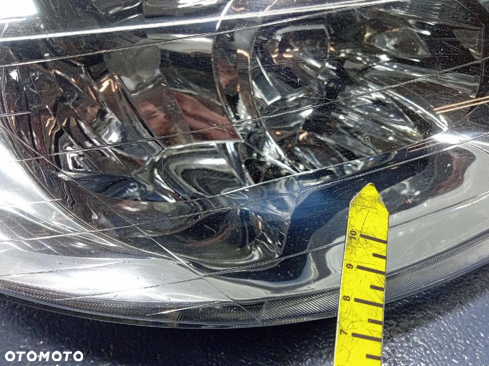 PEUGEOT 206  REFLEKTOR PRAWY PRZEDNI PRZÓD EU 89002772 - 11