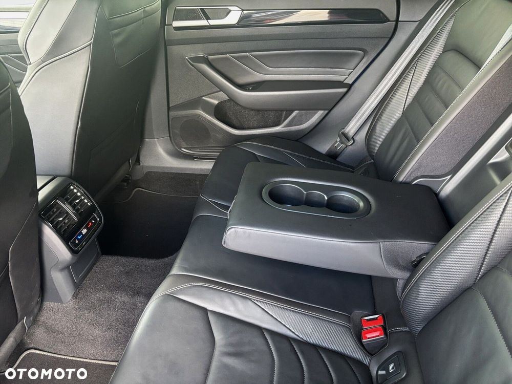 Volkswagen Arteon 2.0 TDI 4Motion R-Line DSG - 24