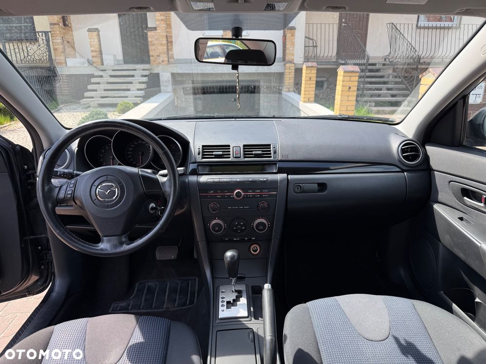 Mazda 3 1.6 Active - 12
