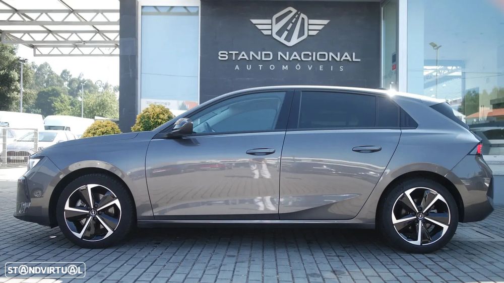 Opel Astra 1.5 D Elegance Aut. - 9